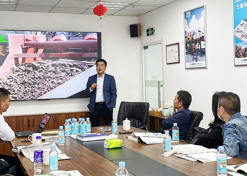 PA视讯官方集团用服务赢得信任